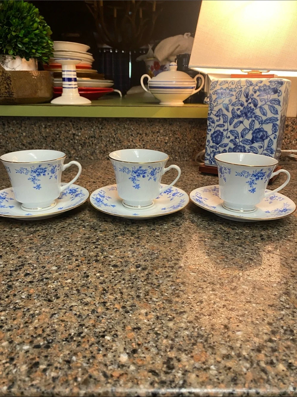 Set of 3 Chinoiserie Tea Cups with Saucers Blue and White Floral China Garden